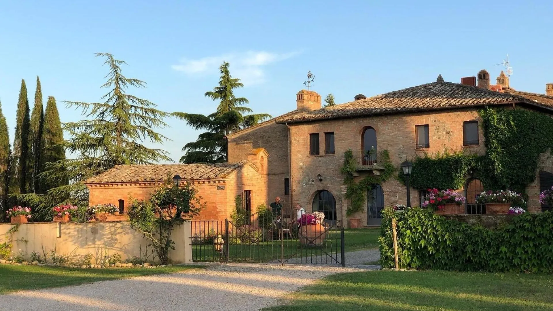 Wohnung In Chiusi Mit Gemeinschaftspool, Grill Und Garten